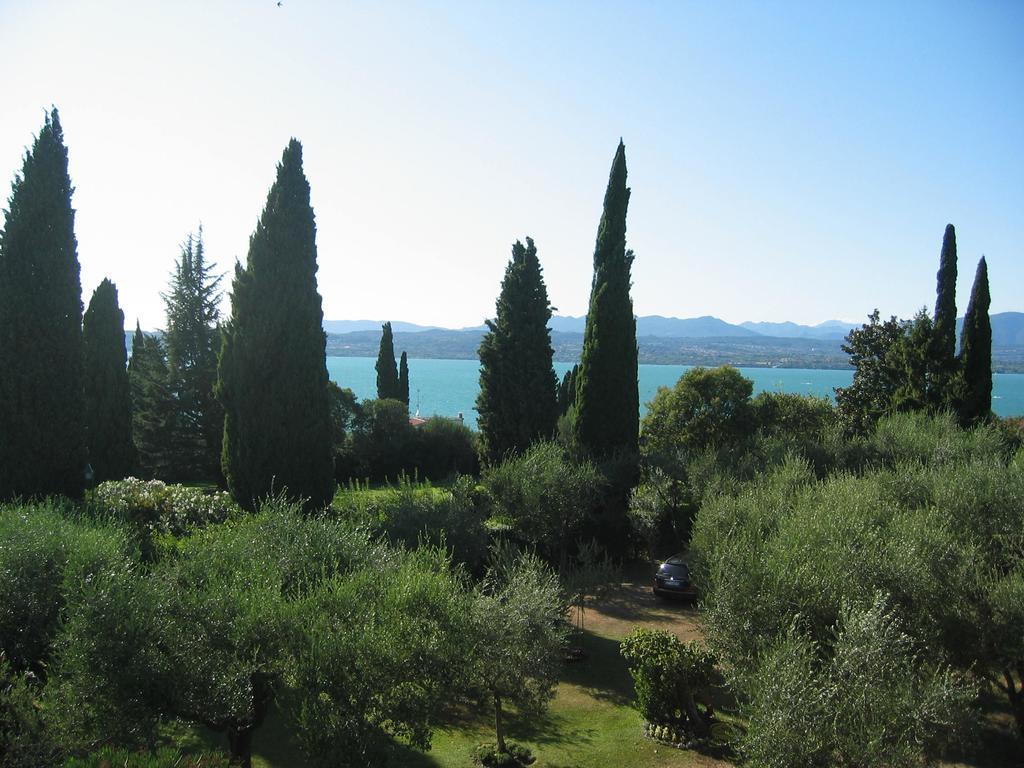 Villa Paradiso Apartment Sirmione Zewnętrze zdjęcie