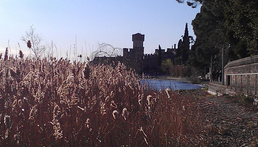 Villa Paradiso Apartment Sirmione Zewnętrze zdjęcie