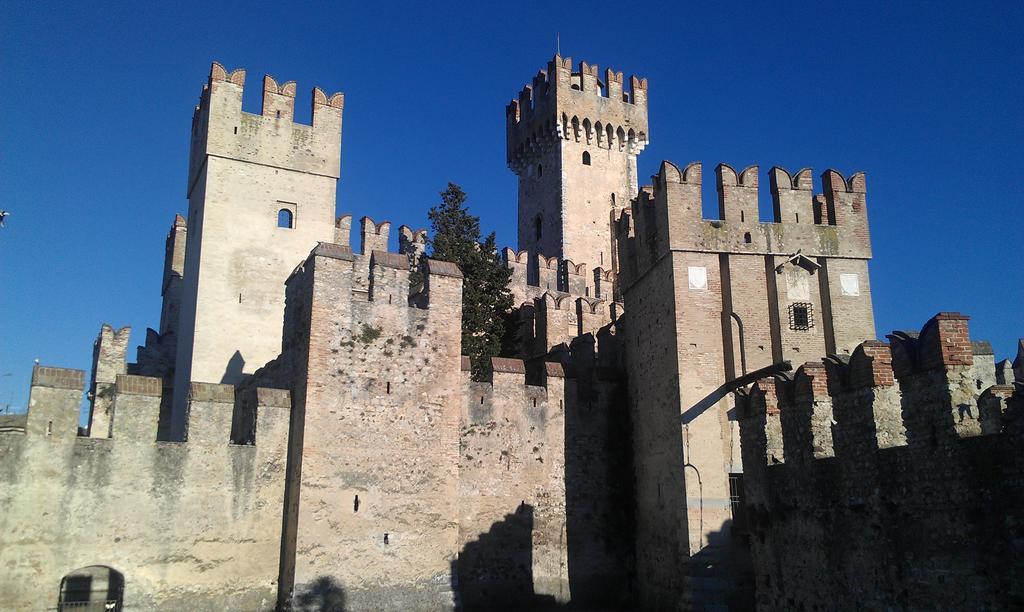 Villa Paradiso Apartment Sirmione Zewnętrze zdjęcie